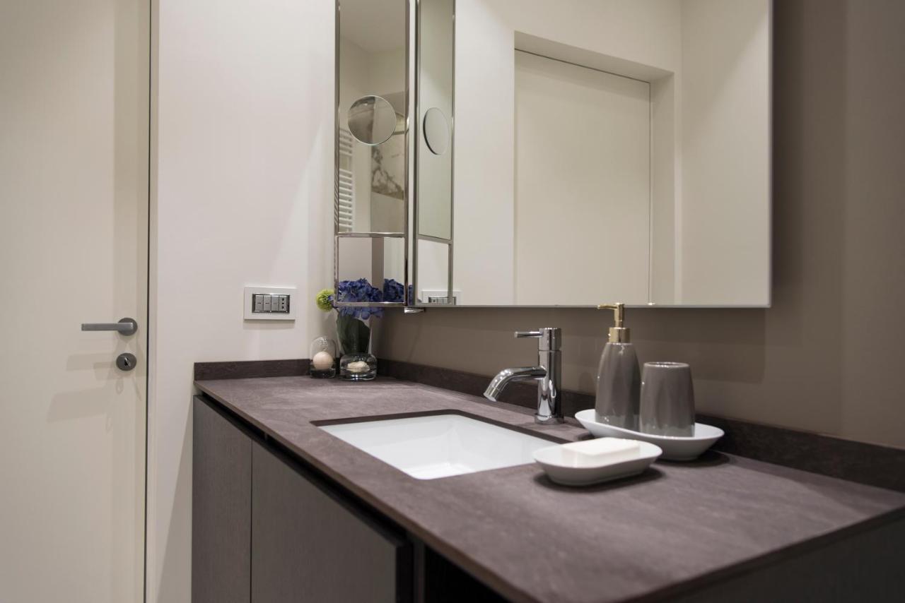 St.Ambrogio 2Bd New Apartment ミラノ エクステリア 写真